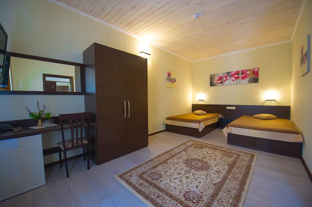 Prince Trubetskoi Winery Hotel Nova Kachovka Kamer foto